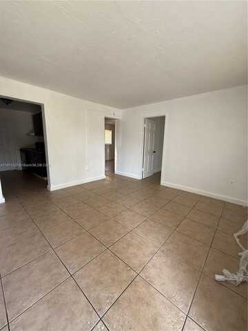 1306 NW 61st St, Miami, FL 33142