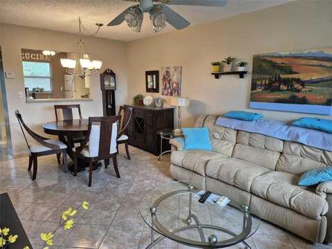 3400 NW 48th Ave, Lauderdale Lakes, FL 33319