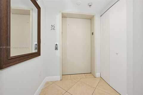 9559 Collins Ave, Surfside, FL 33154