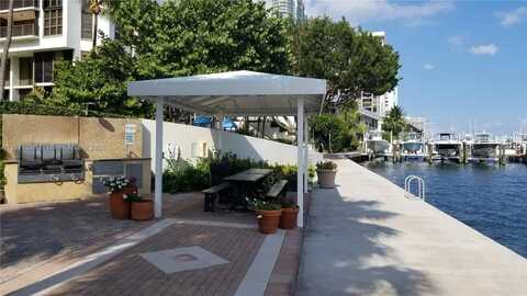1915 Brickell Ave, Miami, FL 33129