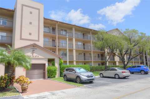13455 SW 16th Ct, Pembroke Pines, FL 33027