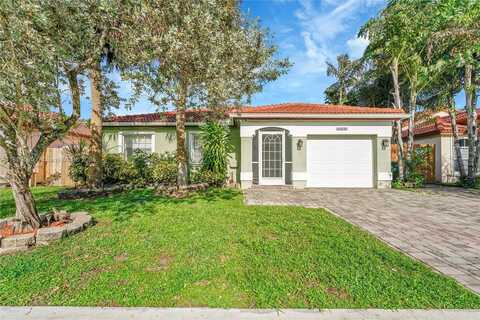 5520 NW 49th Ave, Coconut Creek, FL 33073