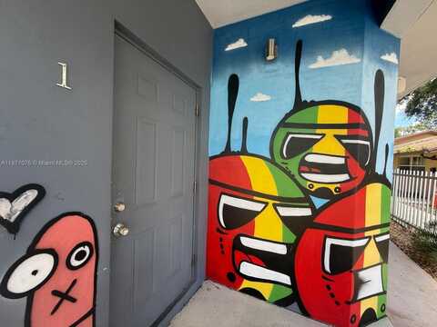541 NW 33rd St, Miami, FL 33127