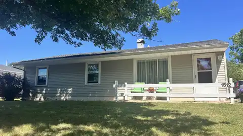 1512 W Royale Drive, Muncie, IN 47304