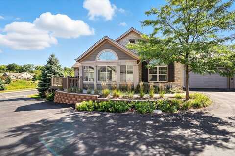 15275 Casey Cir, Brookfield, WI 53005