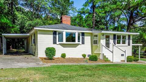 159 Fourth Avenue, Hertford, NC 27944