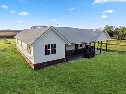 1335 CLIFFORD LOOP, Blackshear, GA 31516