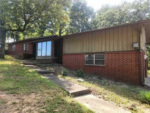 725 Montgomery ST, Clarksville, AR 72830