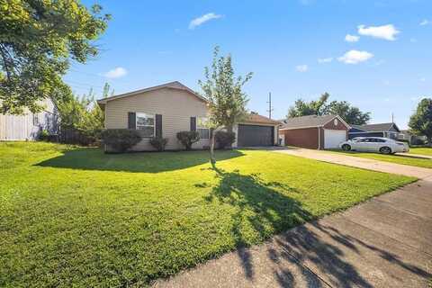 2301 S 17th ST, Rogers, AR 72758