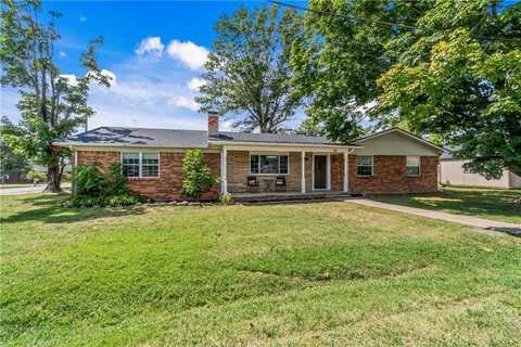 701 NW Ford LN, Bentonville, AR 72712