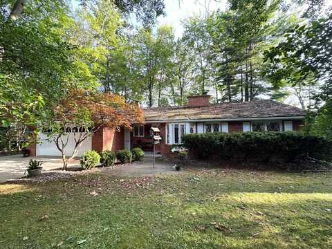324 Powderhorn, Houghton Lake, MI 48629