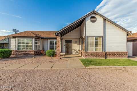 1055 N RECKER Road, Mesa, AZ 85205