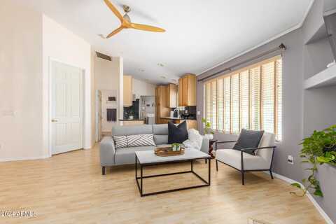 7508 E Earll Drive, Scottsdale, AZ 85251