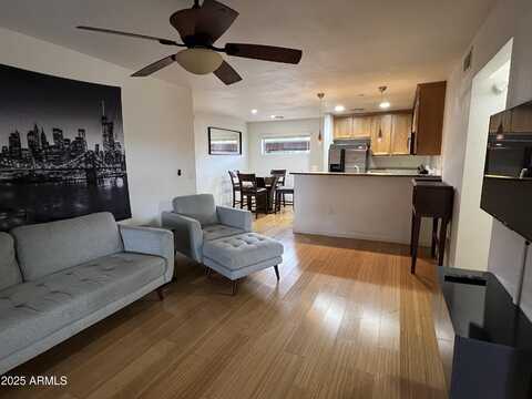 4704 E PARADISE VILLAGE Parkway N, Phoenix, AZ 85032