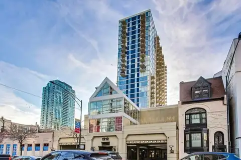 1212 N. La Salle Drive, Chicago, IL 60610