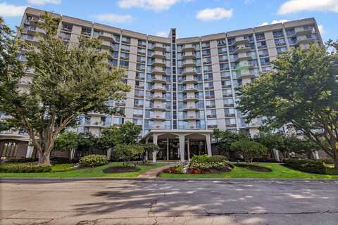 20 N. TOWER Road, Oak Brook, IL 60523