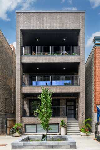 1452 N. Leavitt Street, Chicago, IL 60622