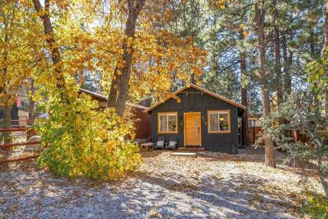 376 Riverside Avenue, Sugarloaf, CA 92386