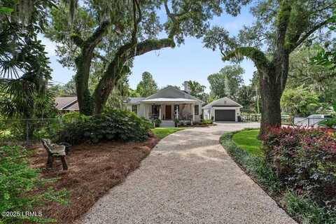 744 Ribaut Road, Beaufort, SC 29902