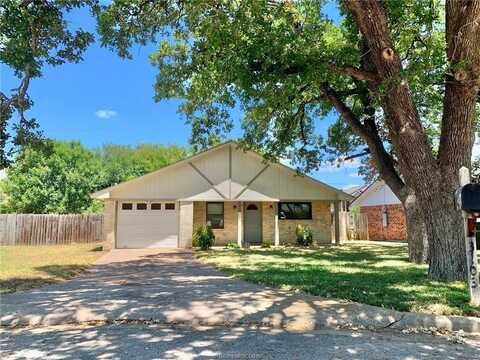 3103 Heatherwood Drive, Bryan, TX 77801