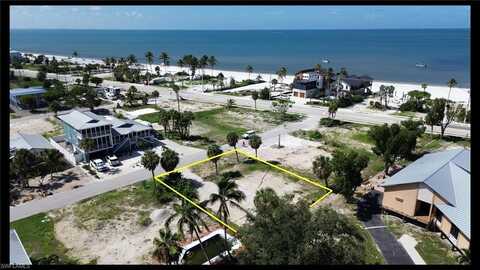 111 Bay Mar, FORT MYERS BEACH, FL 33931