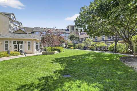555 10Th St, Oakland, CA 94607