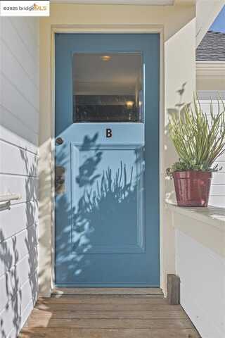 2439 10th Street, Berkeley, CA 94710