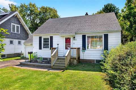 121 W Molloy Road, Sloan, NY 13211