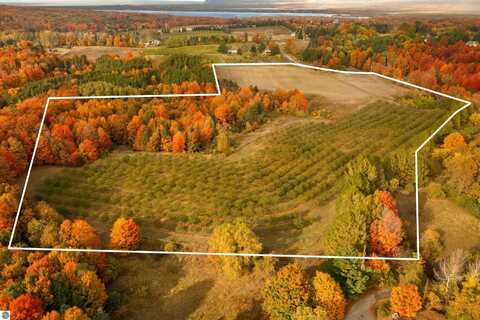 1330 EDEN HILL ROAD, BEULAH, MI 49617