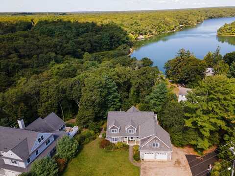 783 Santuit-Newtown Road, Marstons Mills, MA 02648