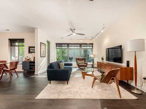 251 Daniel Burnham Square, Columbus, OH 43215