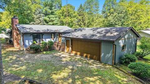 828 Terrace View Drive, Howard, OH 43028
