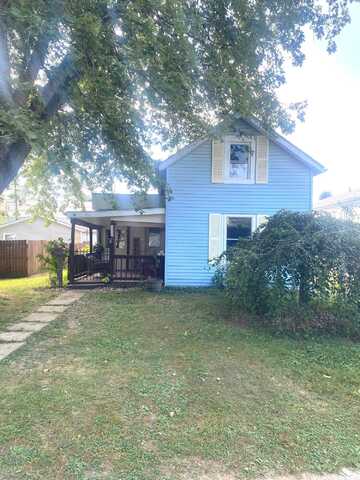1106 E Walnut Street, Lancaster, OH 43130