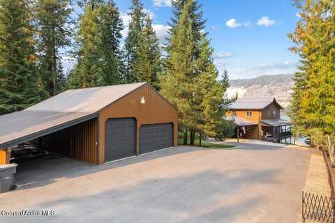 1671 Wooded Acres Dr, Sagle, ID 83860