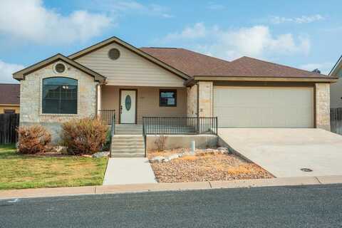 720 -- Darlington Dr, Fredericksburg, TX 78624