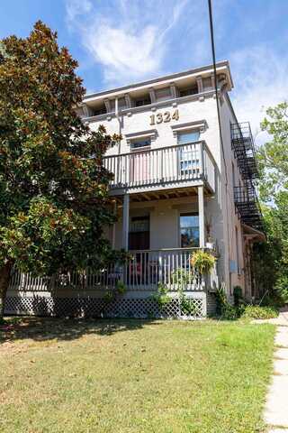 1324 Chapel Street, Cincinnati, OH 45206