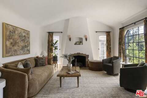 726 Milo Ter, Los Angeles, CA 90042