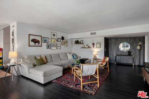 7309 Franklin Ave, Los Angeles, CA 90046