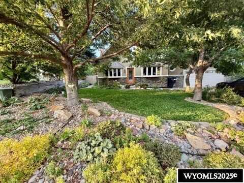 5130 E 12th St, Casper, WY 82609