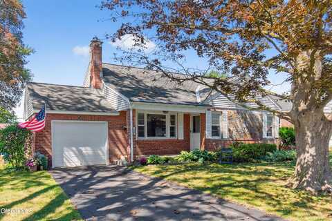 1245 Sumner Avenue, Schenectady, NY 12309