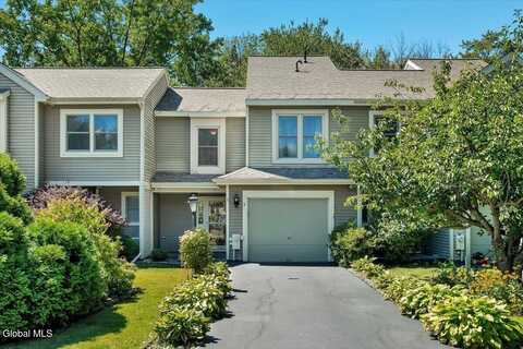 3 Generals Way Way, Halfmoon, NY 12065