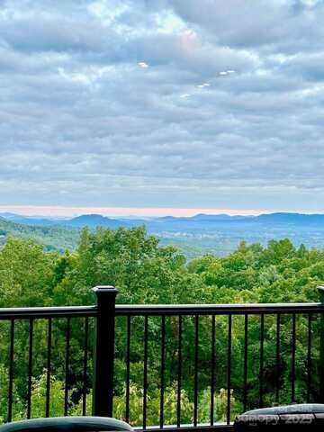 36 Northland Court, Flat Rock, NC 28731