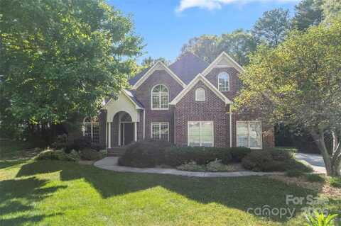1252 Giverny Court NW, Concord, NC 28027