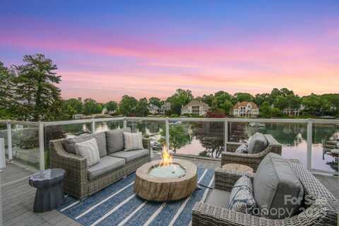 17825 Spinnakers Reach Drive, Cornelius, NC 28031