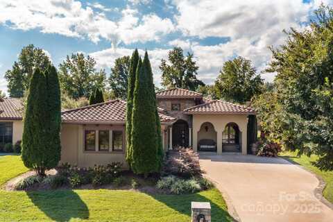 9 Pacifico Drive, Asheville, NC 28806