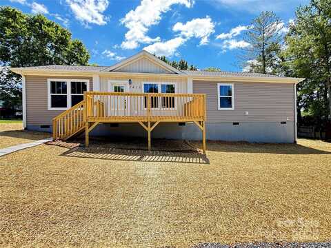 1411 Cliffside Place SE, Lenoir, NC 28645