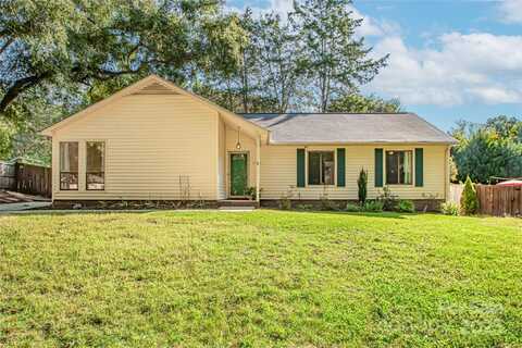 11413 Candlelight Court, Charlotte, NC 28226