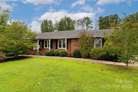 15 Lackey Lane, Asheville, NC 28804