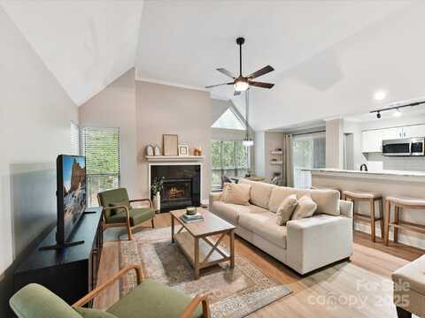 2500 Cranbrook Lane unit: 11, Charlotte, NC 28207