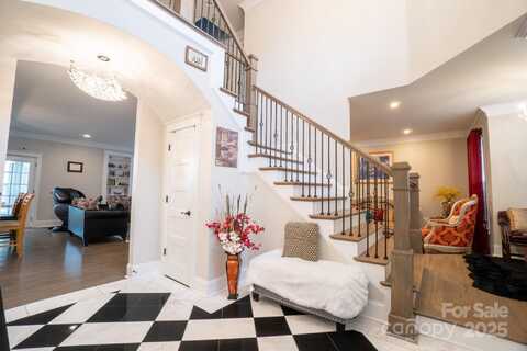 2706 Hilliard Drive, Charlotte, NC 28205